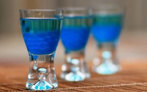 Peninsula Larders Blue Curacao Flavour Pearls will take your party drinks to a whole new level of fun!