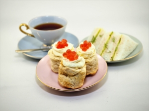 Scones with Clotted Cream and Raspberry Flavour Pearls