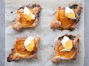Pear Tarts with Salted Caramel Flavour Pearls