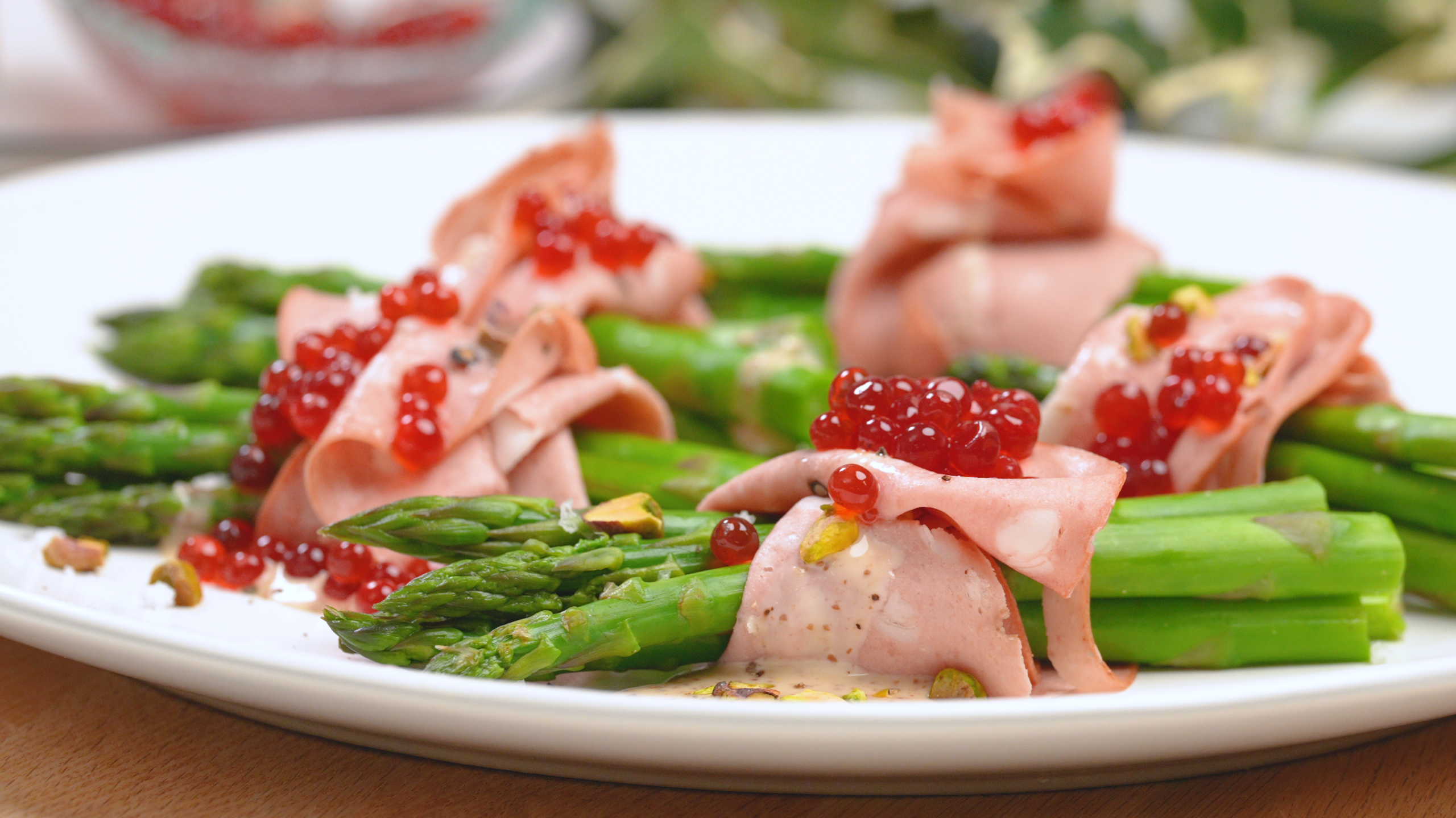 Asparagus and Mortadella Bundles with Spiced Cranberry Flavour Pearls