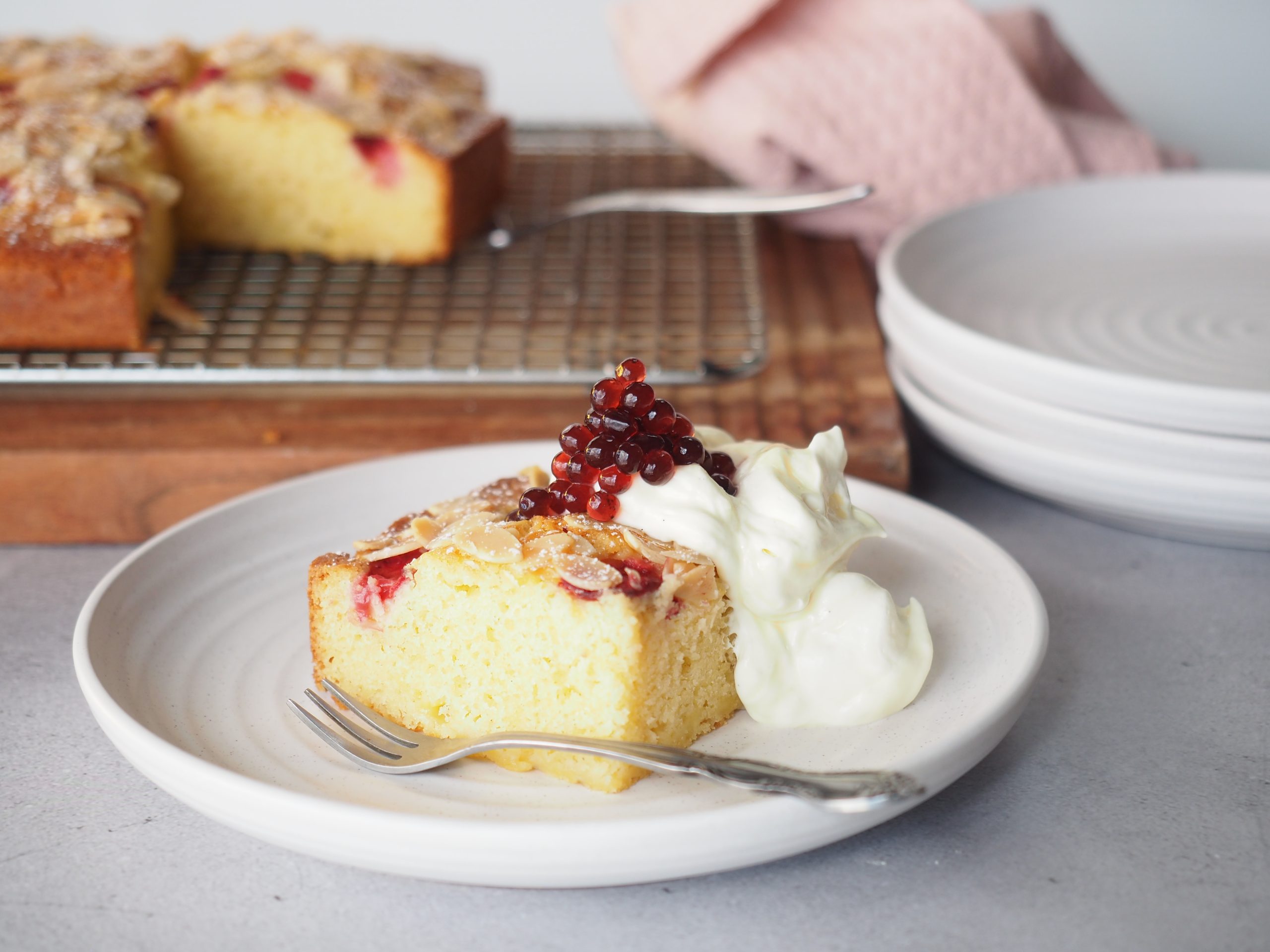 Strawberry Custard Cake with Wild Hibiscus Flavour Pearls